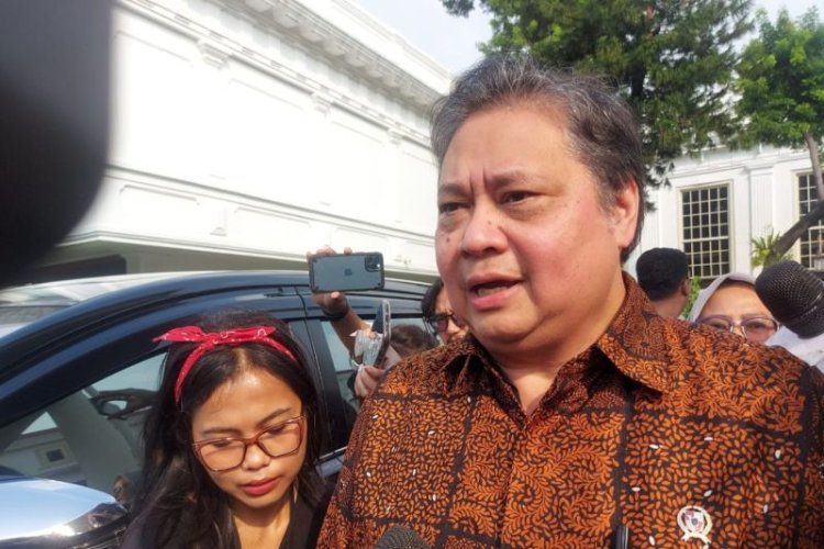 Menko Airlangga Sebut Gaji PNS Akan Naik